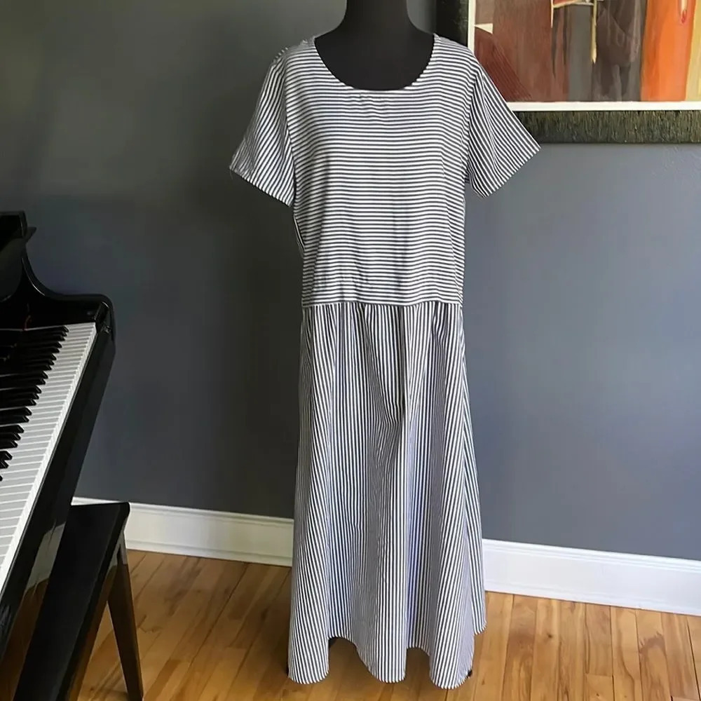 Made with ❤️ dark gray/ white stripe front gathered skirt short sleeve maxi. NWT